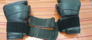 Guantes de boxeo Bad Boy 16oz