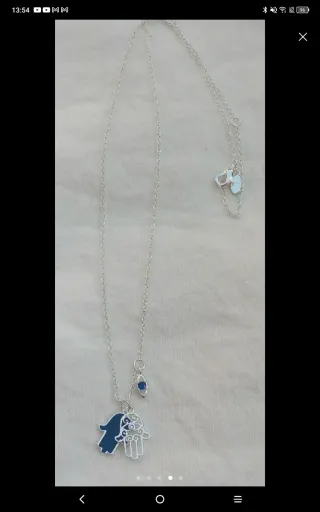 Collar Plata Manos Protección Azul