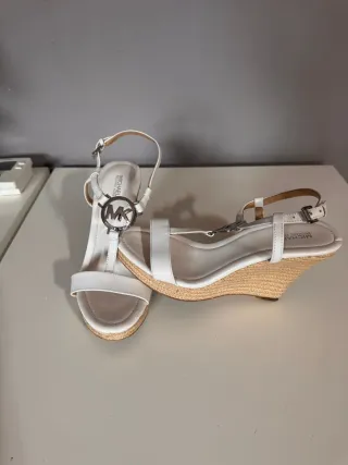 Sandalias Michael Kors Talla 39 Blancas