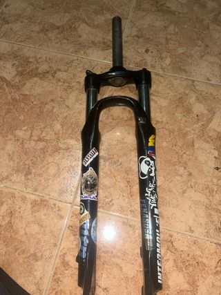 Horquilla de bicicleta negra
