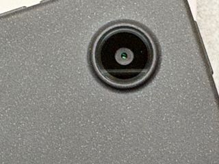 Lenovo Tab M10 Plus con funda y lápiz