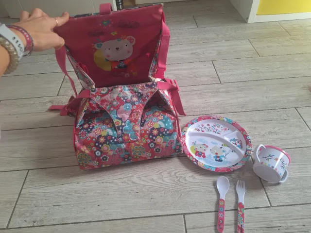 Trona Tuc Tuc Viaje + Vajilla a Estrenar