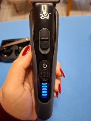 Easy Home Set Tagliacapelli Batteria