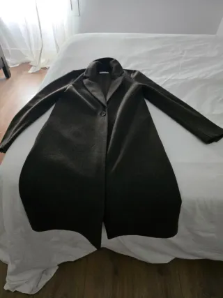 Abrigo largo marrón calentito