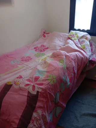 2 Colchas Barbie Cama 90