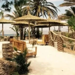 Pérgola de brezo y madera