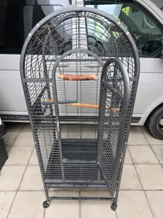 Jaula grande para loros