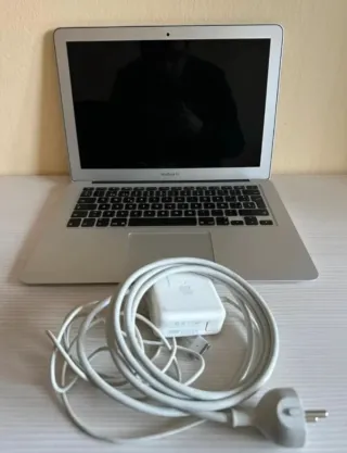 MacBook Air 13" Plata