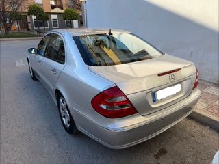 Mercedes-Benz Clase E 2006