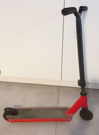 Patinete Freestyle Rojo y Negro Decathlon