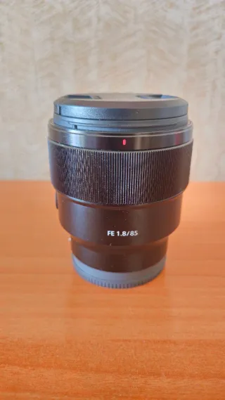 Obiettivo Sony FE 1.8/85mm