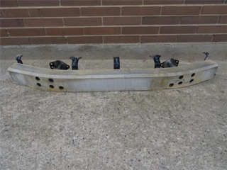 Refuerzo paragolpes delantero toyota j15