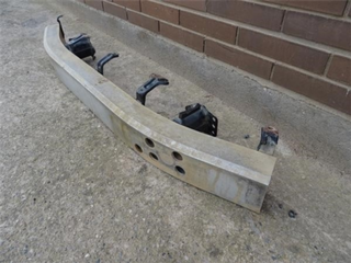 Refuerzo paragolpes delantero toyota j15