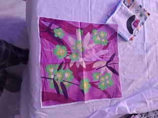 Sciarpe antiche floreali