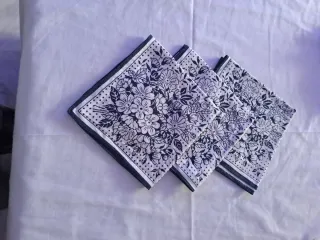 Sciarpe antiche floreali