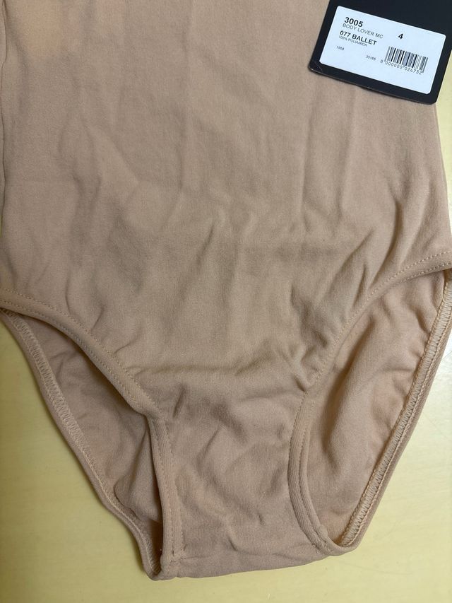 Maillot marca INTERMEZZO color carne NUEVO