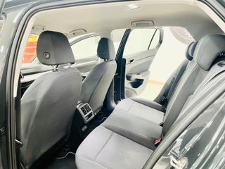 Volkswagen Golf 2.0 TDI 85kW (115CV) DSG