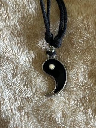 Collar Yin Yang Negro