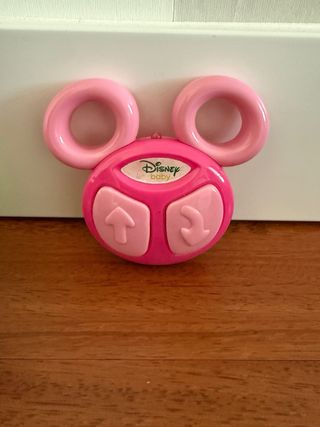 Coche teledirigido Minnie Mouse Disney.