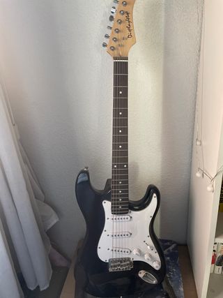 Guitarra Eléctrica Negra