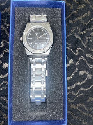 Reloj PIN TIME Negro y Plateado PRECIO NEGOCIABLE