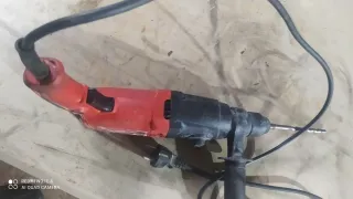Taladro percutor Hilti