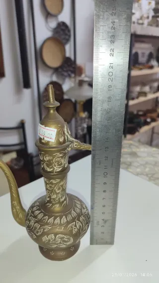 2 Teteras Bronce Estilo Árabe Antiguas