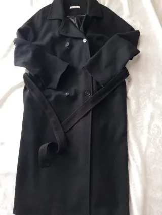 Cappotto nero con cintura