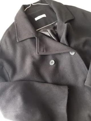 Cappotto nero con cintura