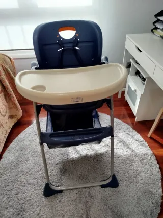 Trona plegable Chicco para bebé, con y sin bandeja