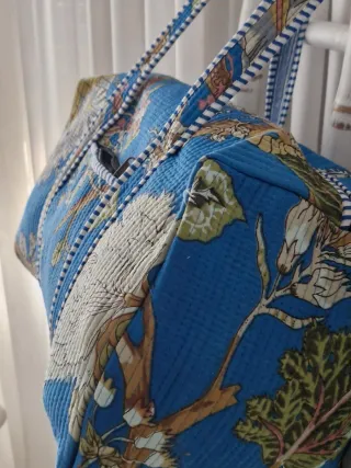 Bolso Macuto de asas hombro. 100% Algodón Acolchad