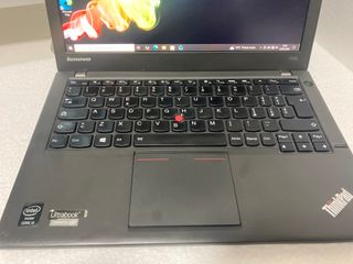 Lenovo Thinkpad X240 + Dock