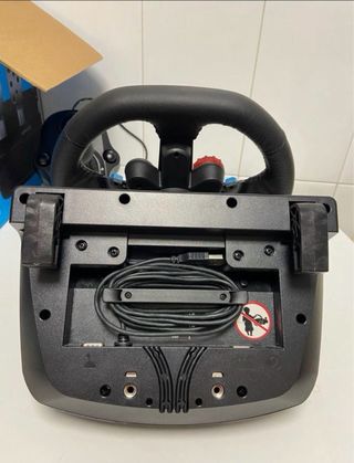 Volante Logitech G29 con Pedales y Palanca