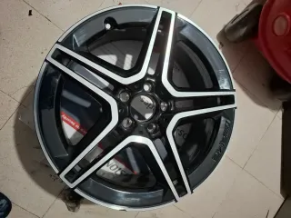 Llanta 18 Mercedes AMG Clase E