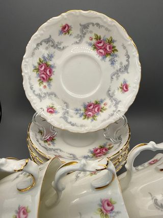 Taza y platillo de té Royal Albert “Tranquillity”