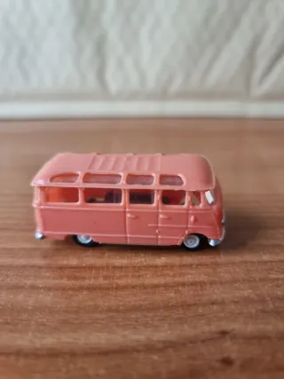 Lote Coche y Autobús Mercedes Anguplas