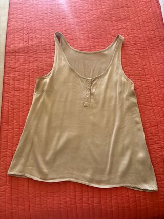 Camiseta sin mangas beige mujer