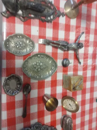 Lote de antigüedades variadas