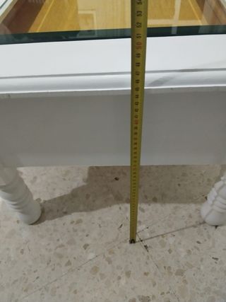 Mesa auxiliar cristal y madera