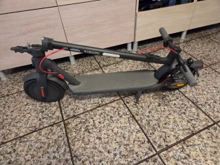 Patinete Eléctrico Xiaomi Scooter 4