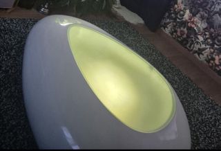 Mesa de centro moderna con luz