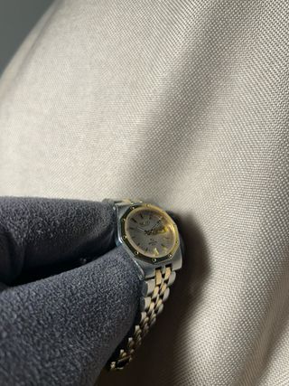 Reloj Seiko Dorado y Plateado