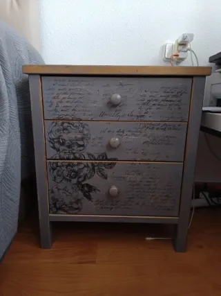 Mesitas de noche de madera