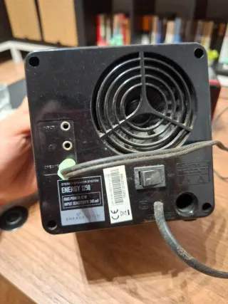 Altavoces Energy Sistem Negro Rojo