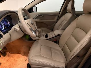 Volvo XC70 D5 Momentum