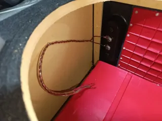 Cajón para subwoofer.DISPONIBLE 29/1