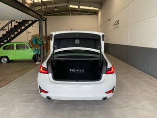 BMW Serie 3 320d Auto.