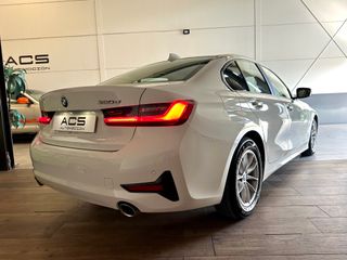 BMW Serie 3 320d Auto.