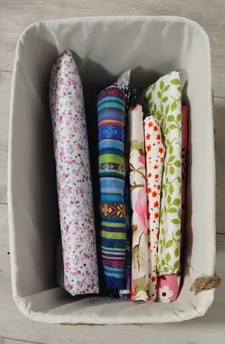 Cesta/Caja artesanal bambú y tela