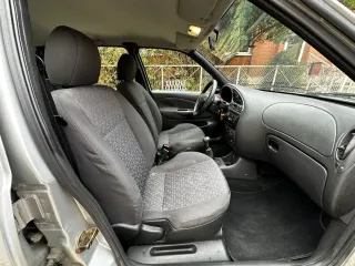 Ford Fiesta 2001